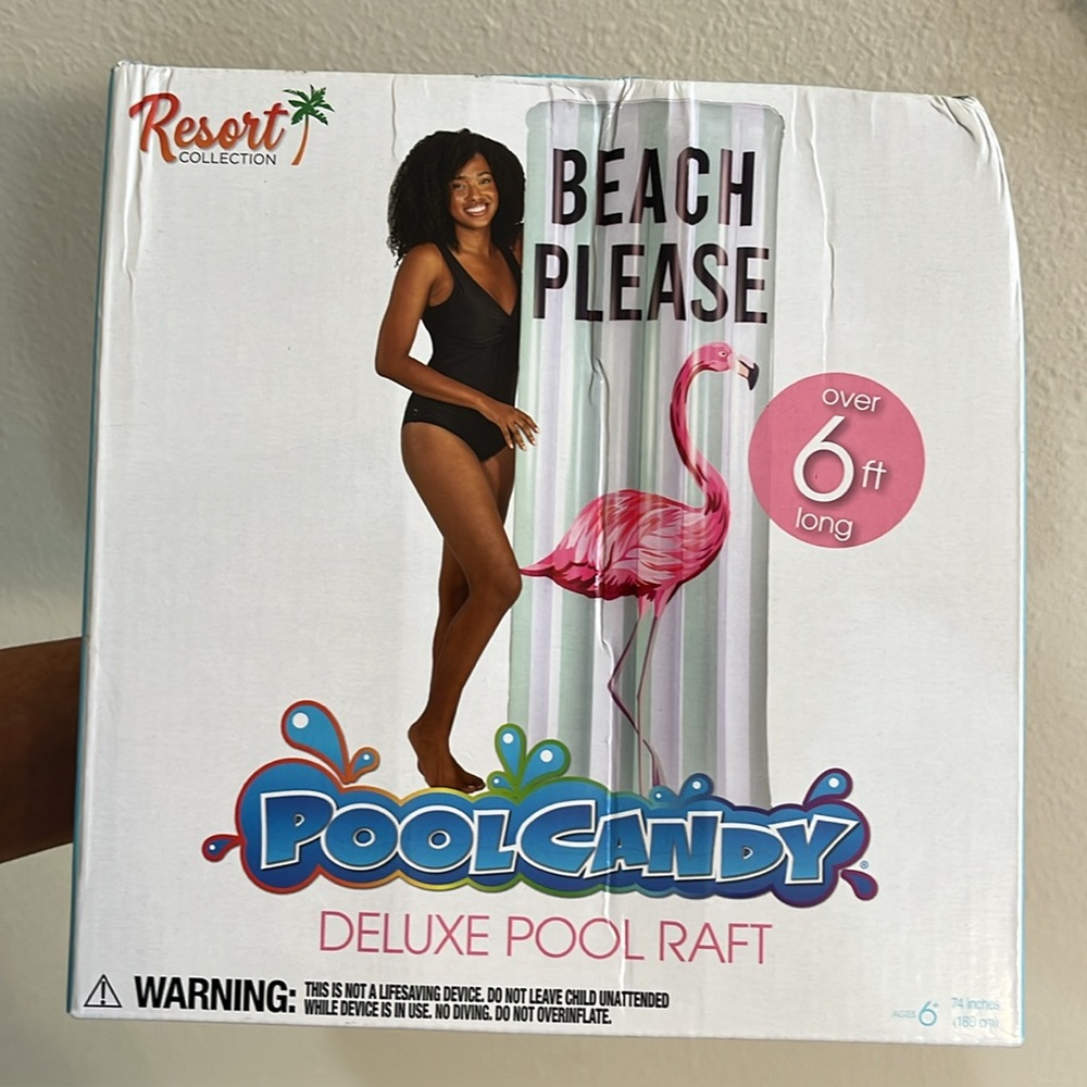 PoolCandy Deluxe Pool Raft with Flamingo Design - Picture 3 of 7